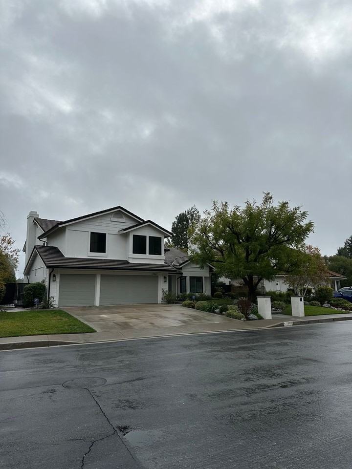 24067 Arminta St - Photo 2 of 26