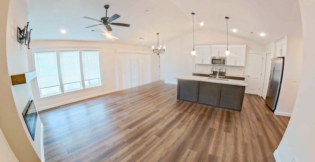 4385 Glenn View Dr - Photo 4 of 12