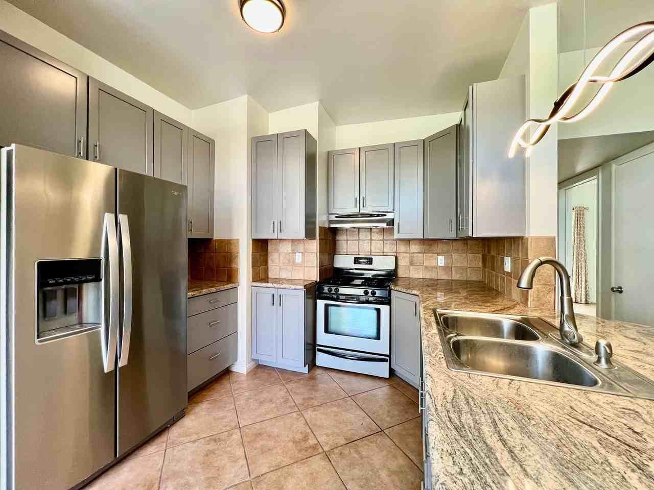 3663 E Paseo Barbara - Photo 3 of 33