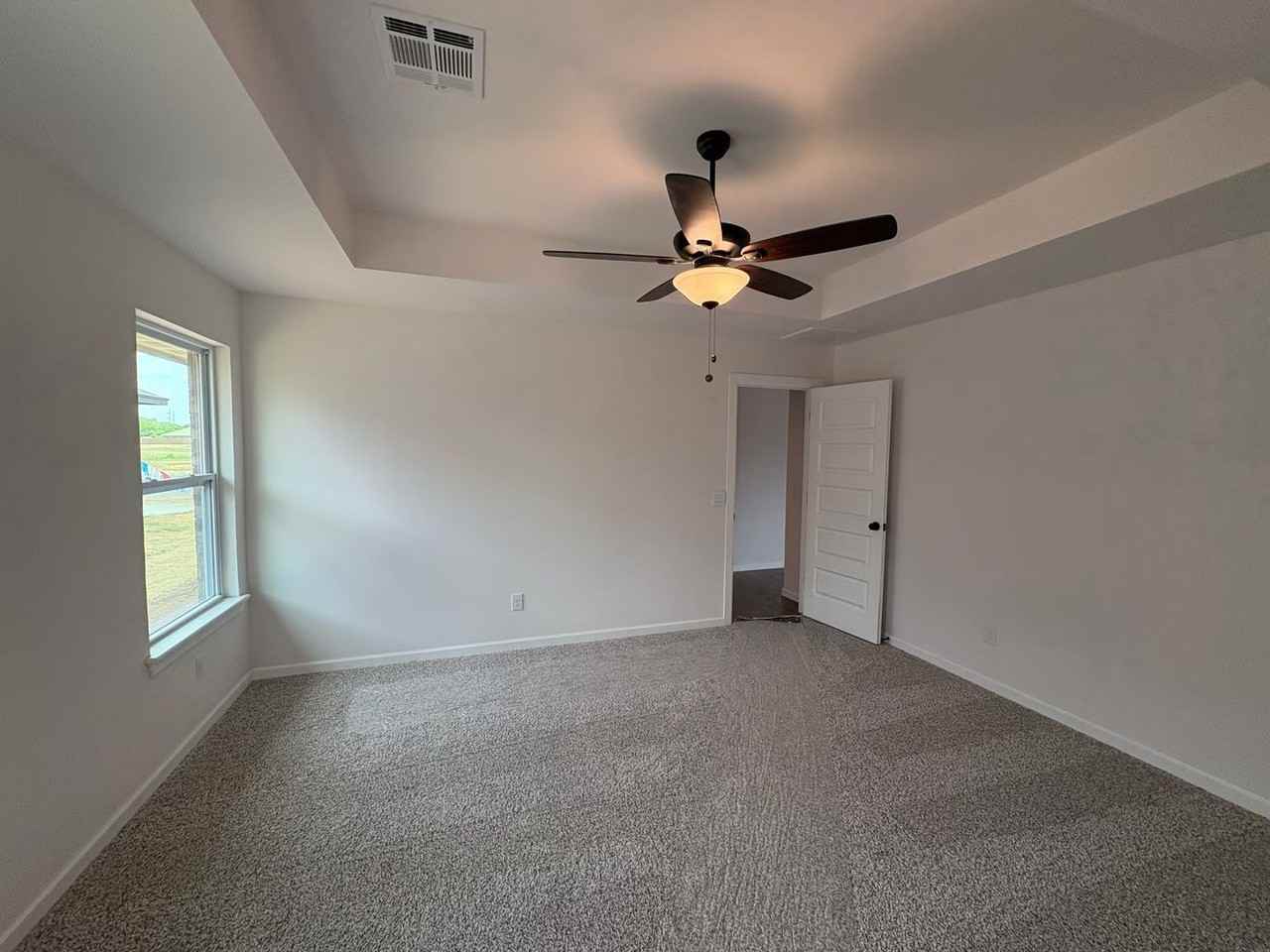 8608 Nw 75th St - Photo 2 of 11