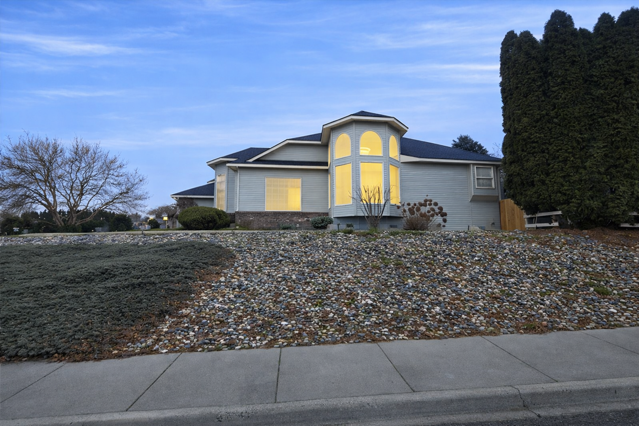 4702 S Palouse Ct - Photo 6 of 29