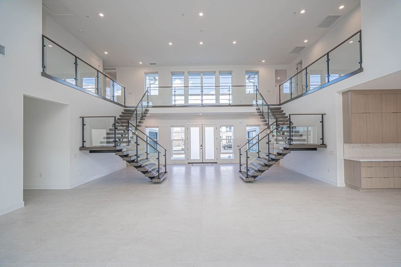 24212 Corte Profundo - Photo 2 of 44