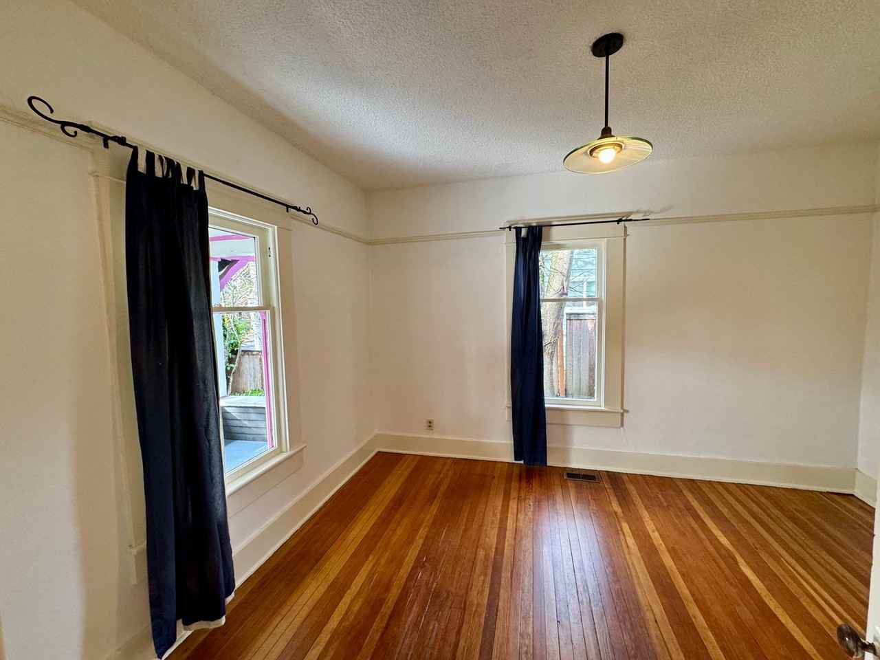 1171 W 5th Ave - Photo 7 of 26