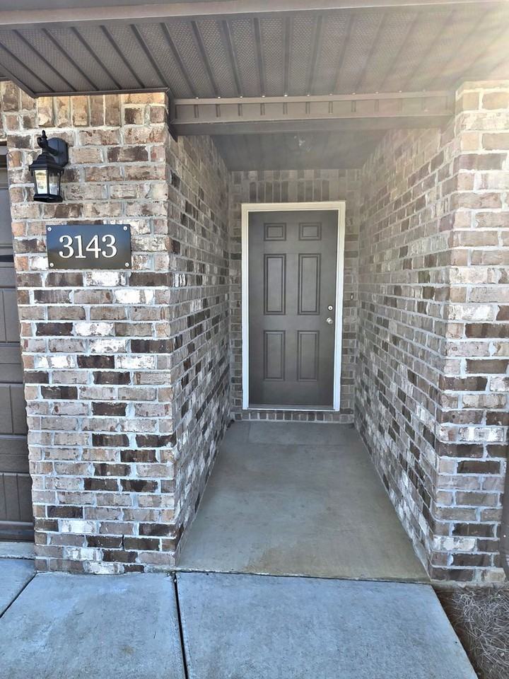 3143 Chestnut Ct Se - Photo 4 of 32