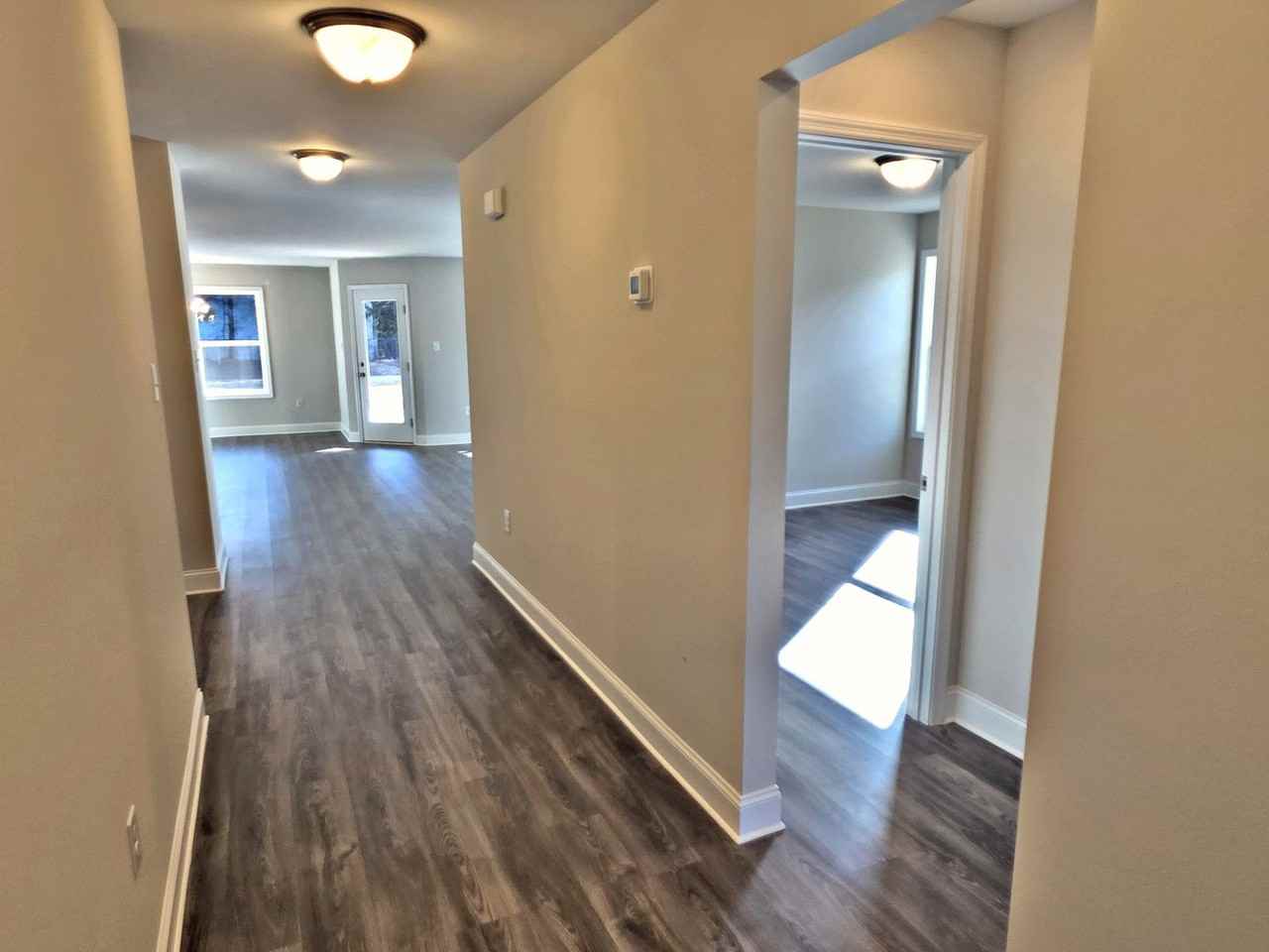 3143 Chestnut Ct Se - Photo 5 of 32