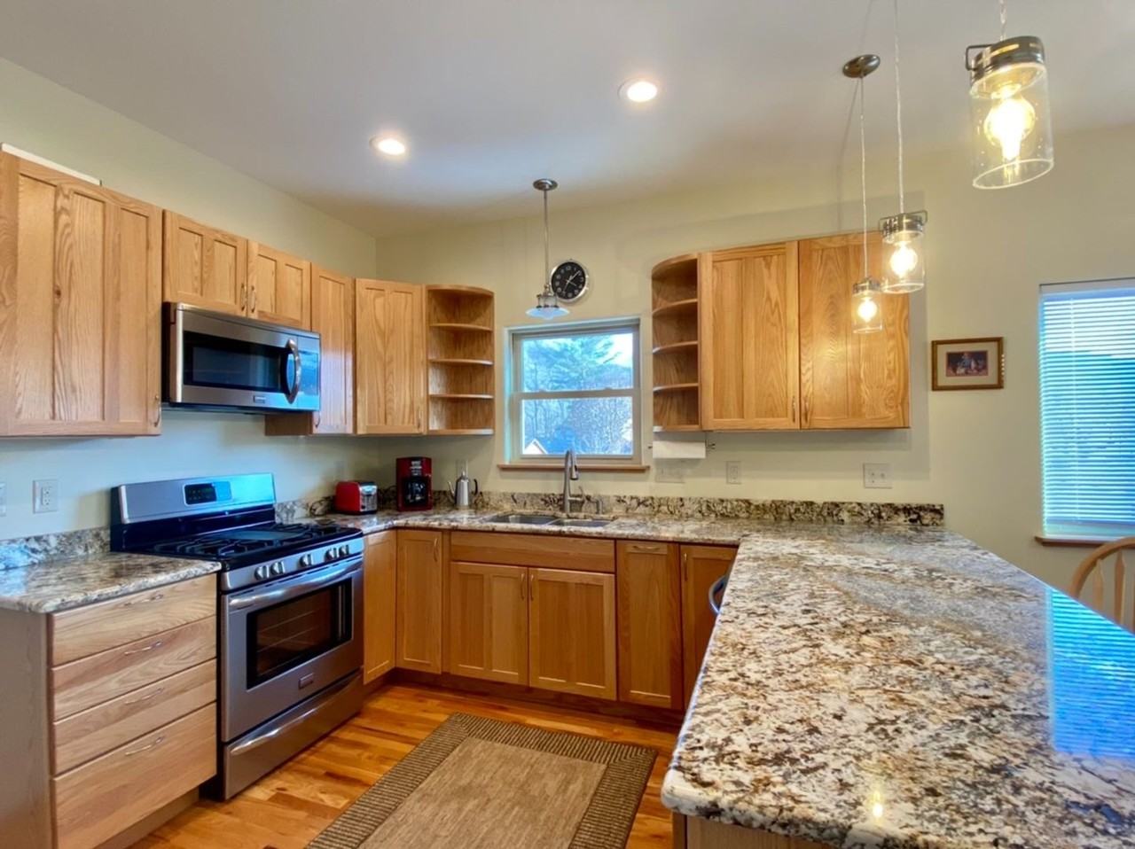 107 Richardson Blvd - Photo 5 of 28