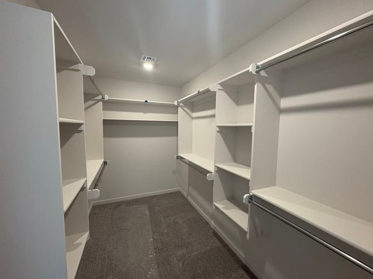 8508 Nw 75th St - Photo 5 of 5