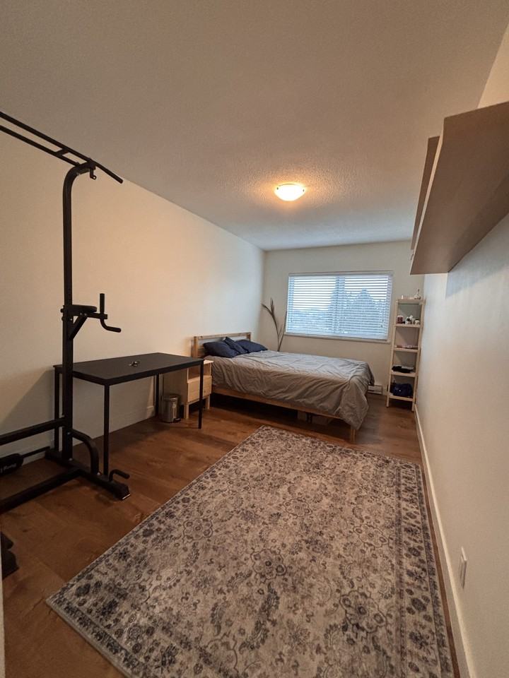 3191 Kingsway #2 - Photo 7 of 10