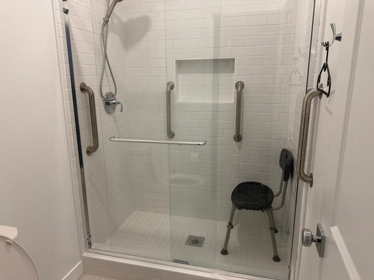 461 Snowdrop Ln - Photo 5 of 10