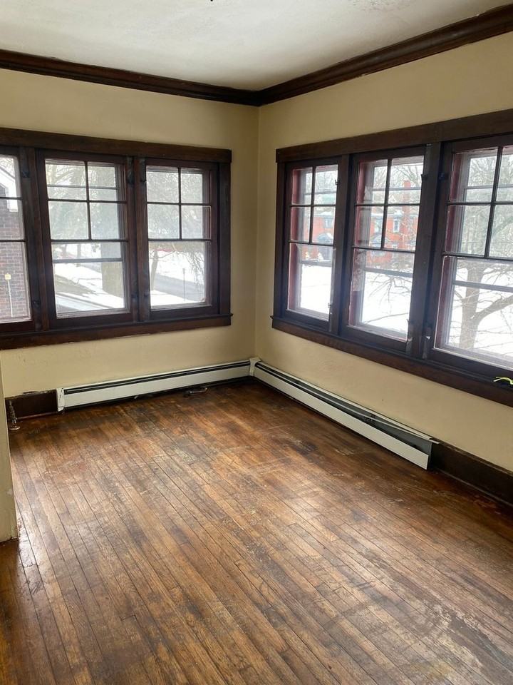 280 Fairgreen Ave - Photo 5 of 21