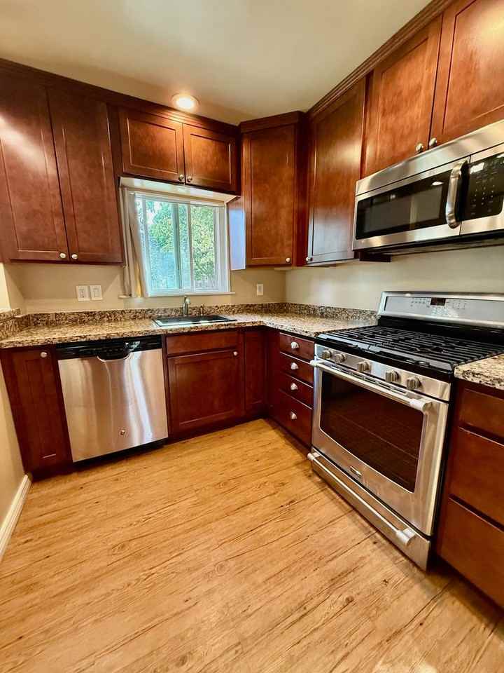 4680 S Grant St - Photo 7 of 24