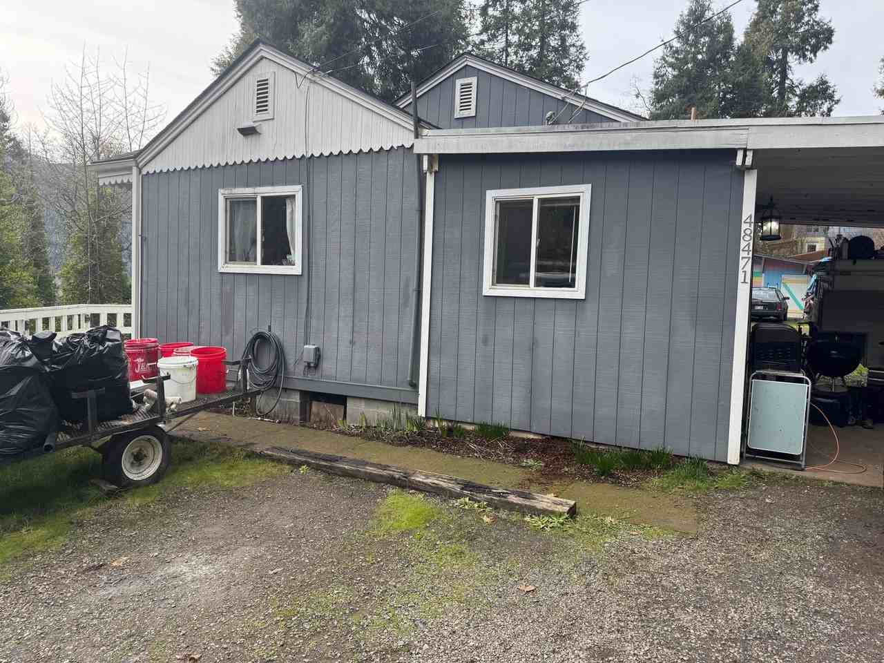 48471 E 2nd St - Photo 2 of 19