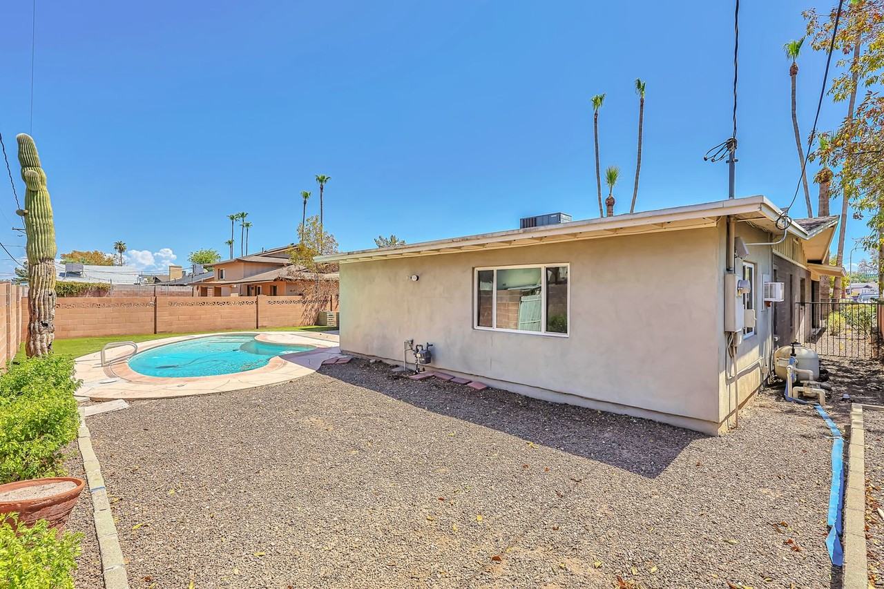 3820 S Grandview Ave - Photo 5 of 28