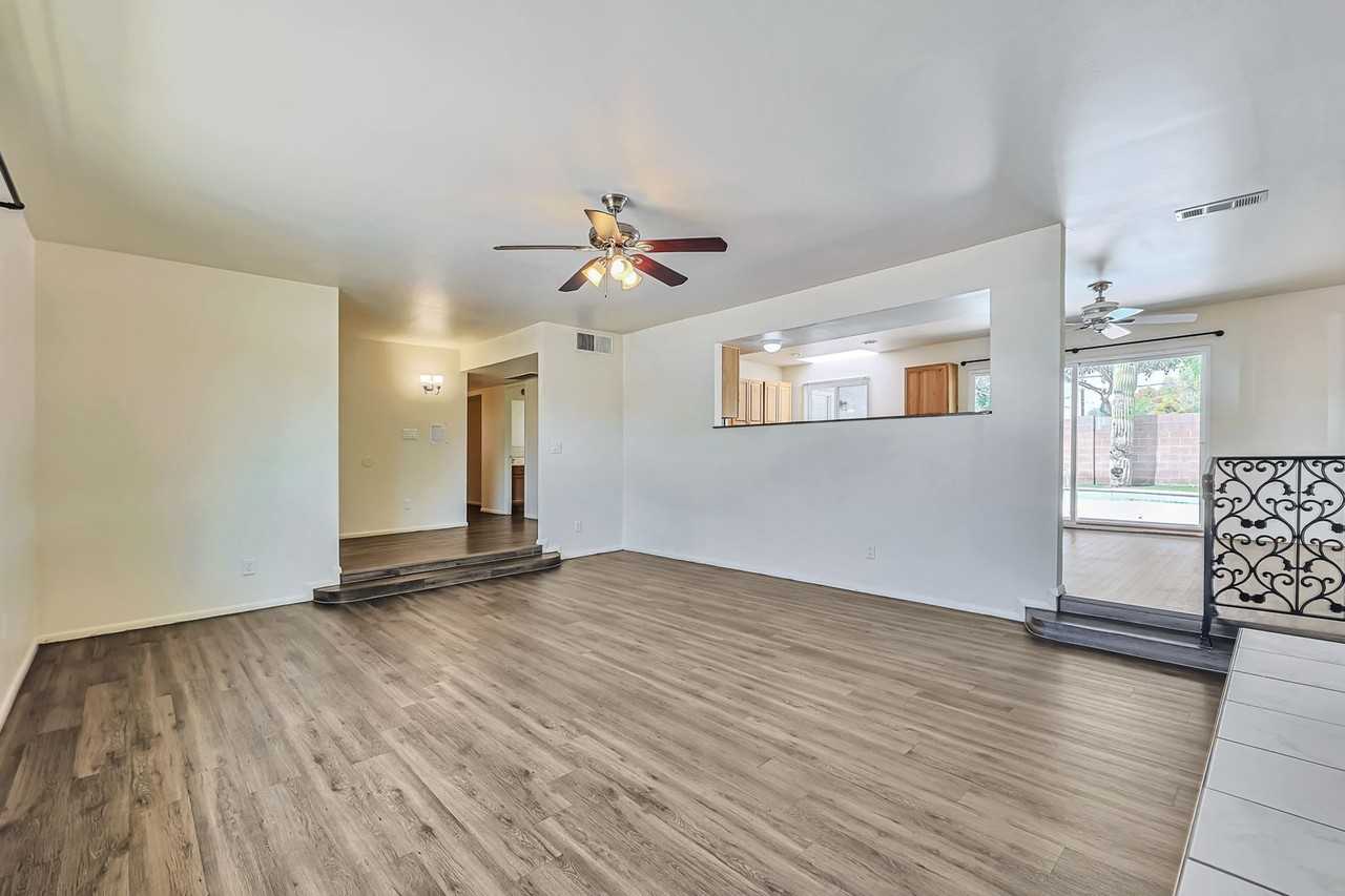 3820 S Grandview Ave - Photo 7 of 28