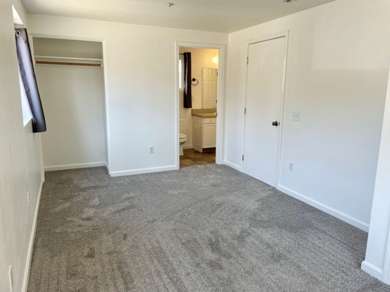 1228 Stafford St #C - Photo 7 of 12