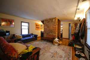 featured image of 107 Howe St