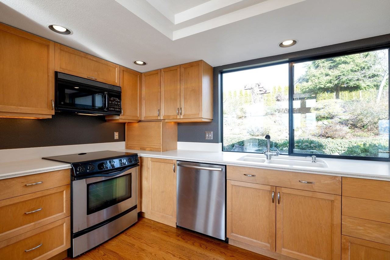 8234 Ne 115th Pl - Photo 7 of 25