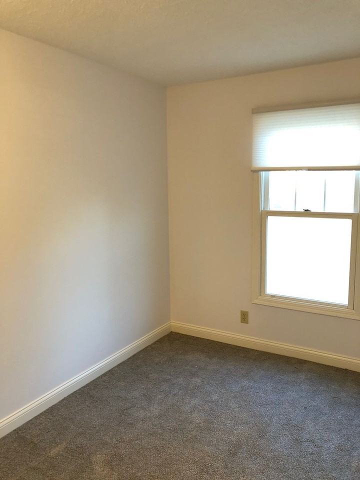 1731 Whittier St - Photo 5 of 8