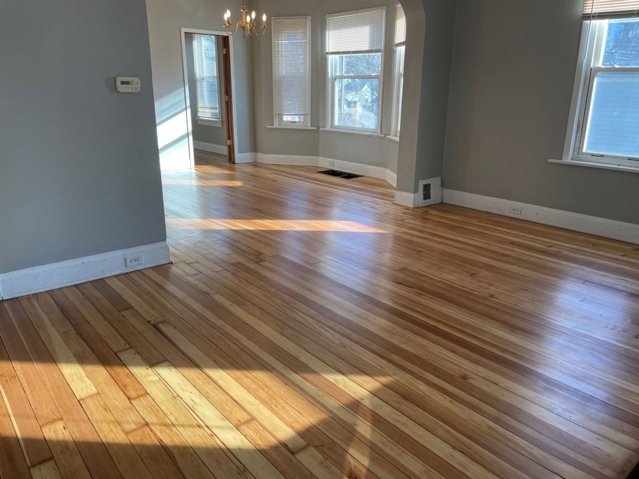 3182 Meredith Ave - Photo 5 of 17