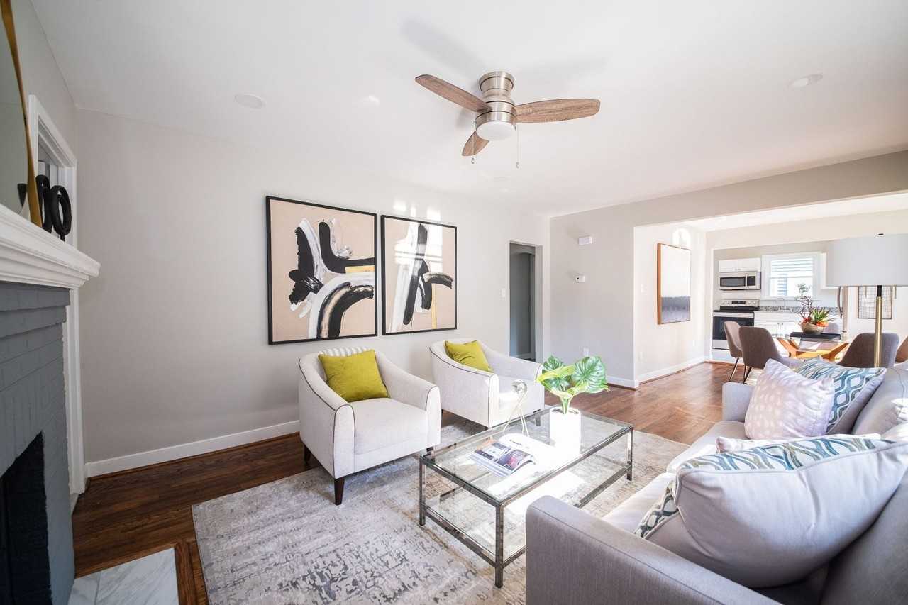 1001 Colonial Ave - Photo 4 of 33