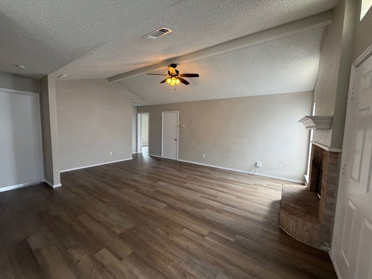 7401 Wagonwheel Rd - Photo 2 of 9
