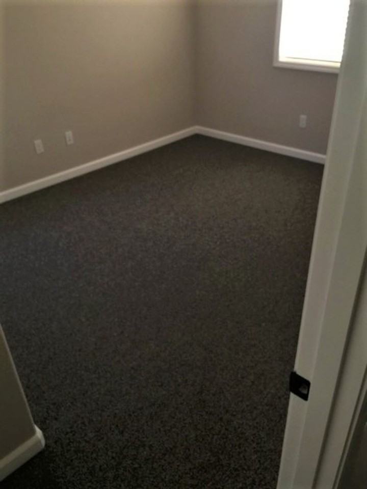 1141 Nw 26th St - Photo 2 of 18