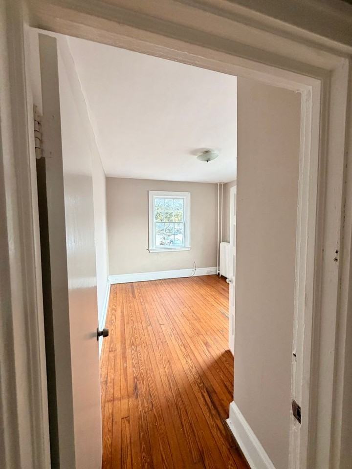 36 York Ct - Photo 7 of 23