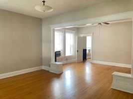 featured image of 122 N 40th St