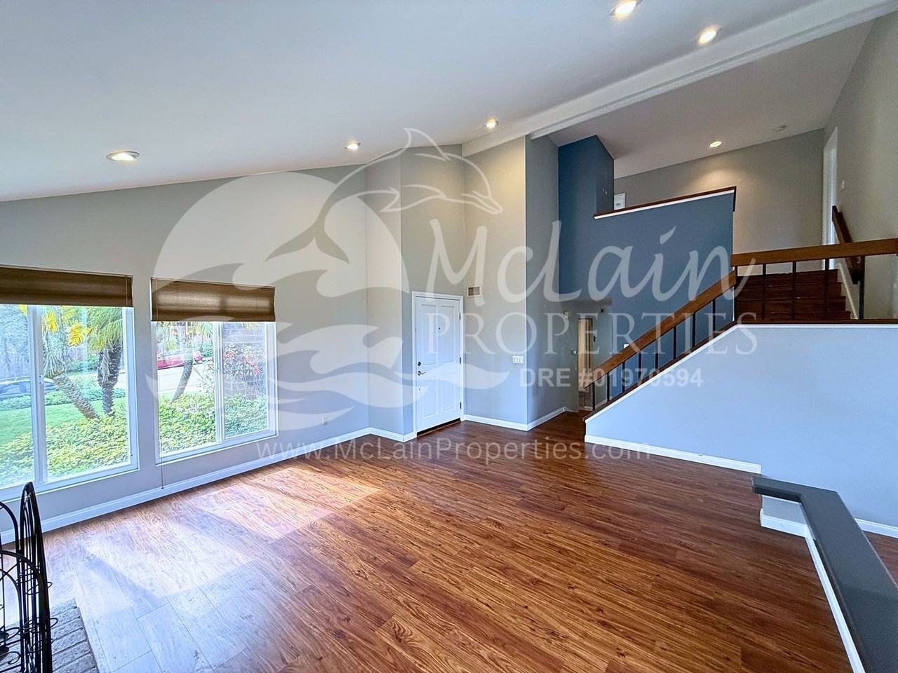 3562 Sea Ridge Rd - Photo 5 of 31