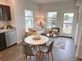 600 E Maple St - Photo 1 of 1
