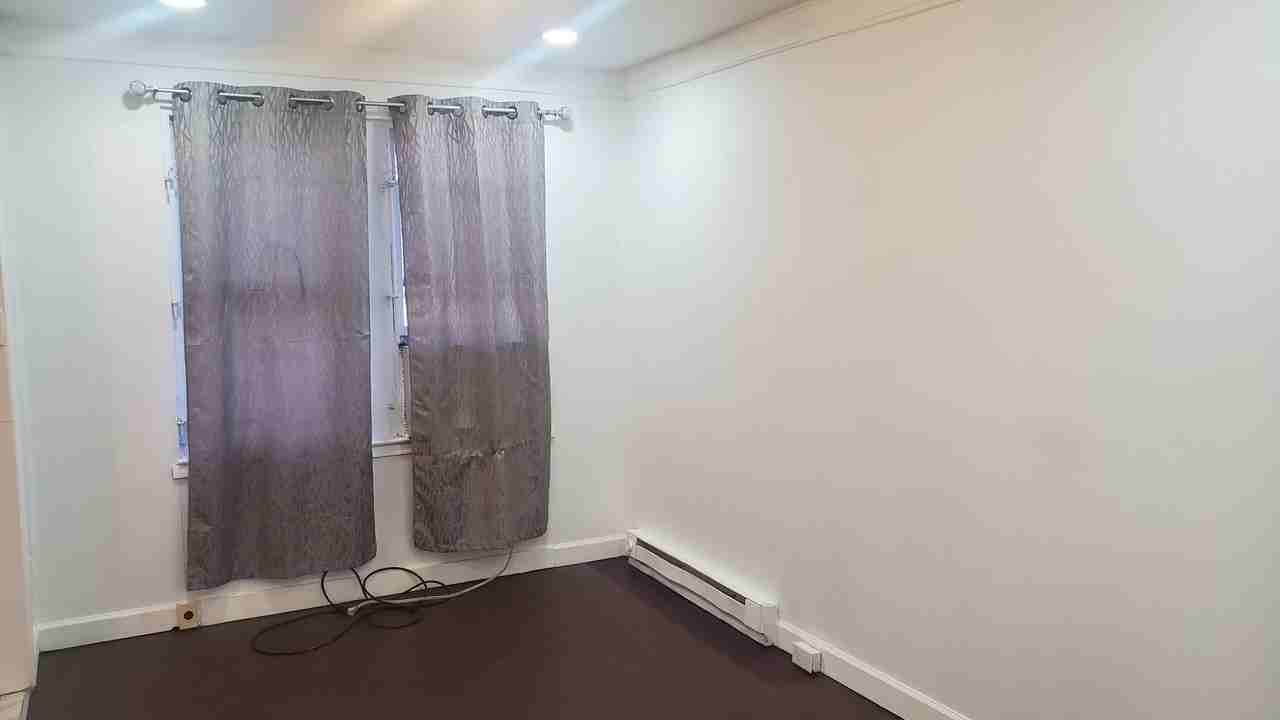 4813 Olive St - Photo 6 of 19