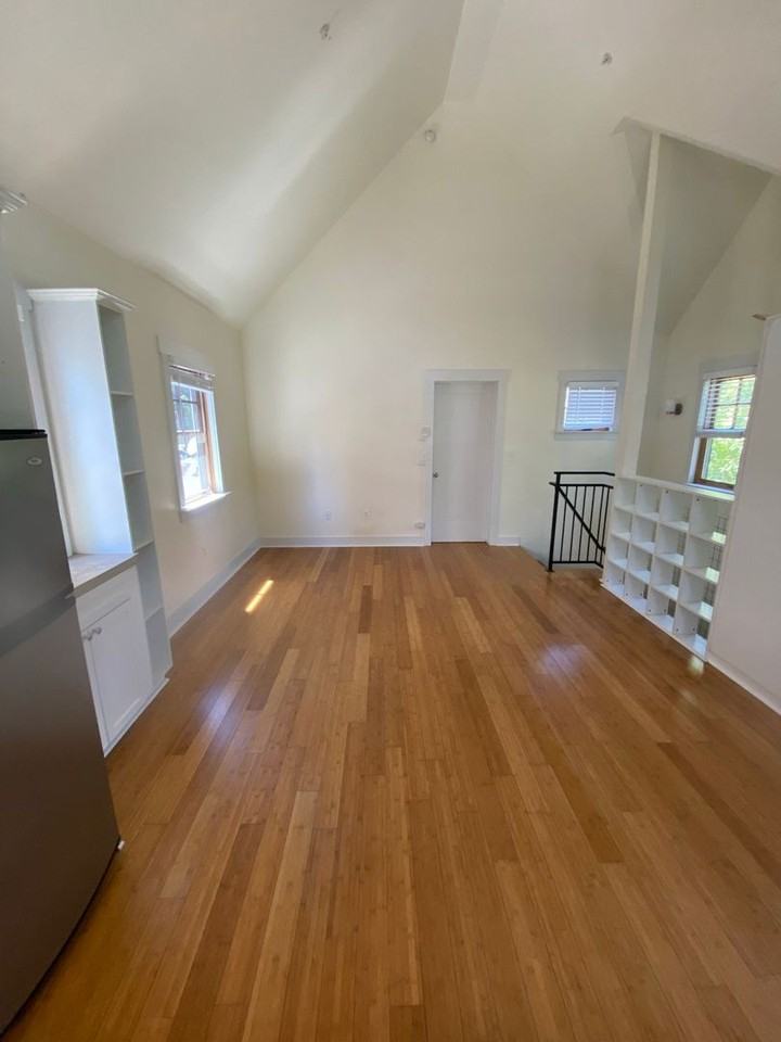 1761 Johnson Ave - Photo 6 of 15