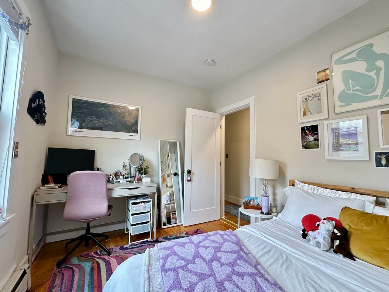 849 Parker St - Photo 5 of 10