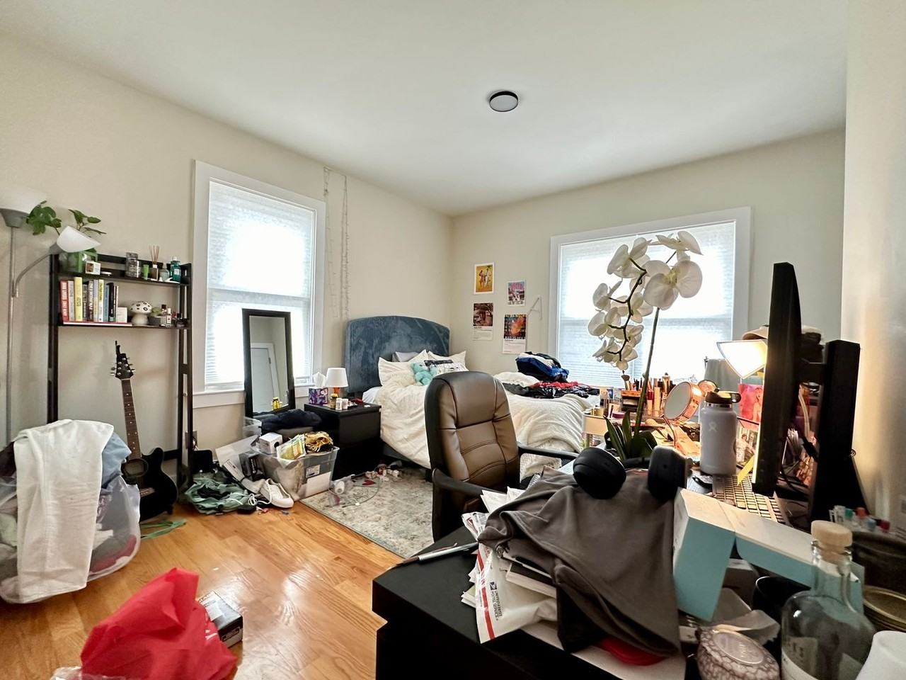 849 Parker St - Photo 6 of 10
