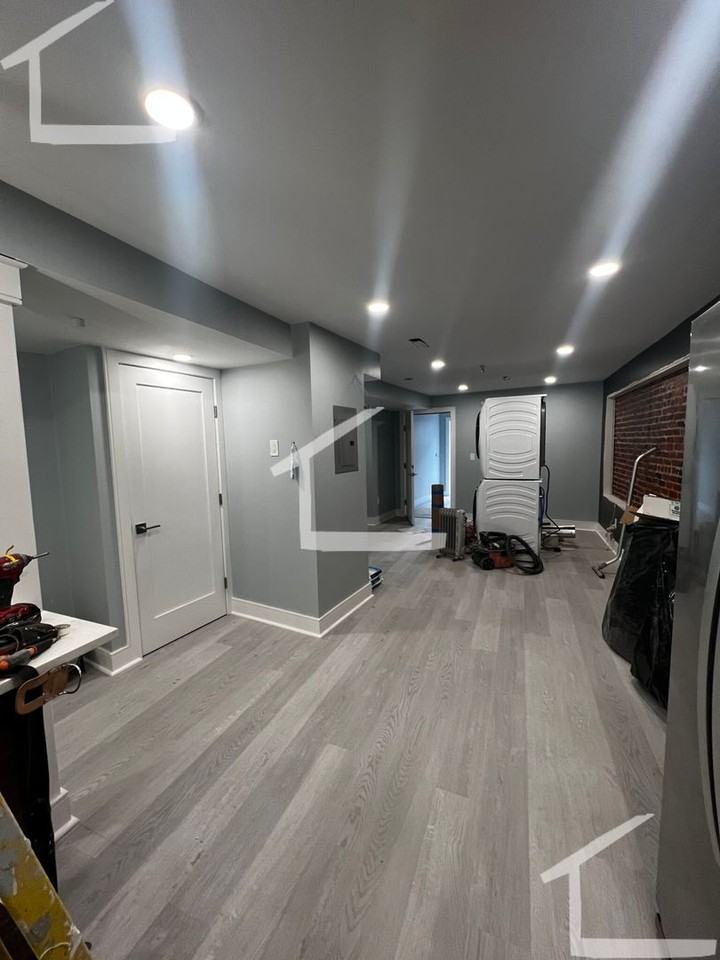 10 University Rd - Photo 2 of 8