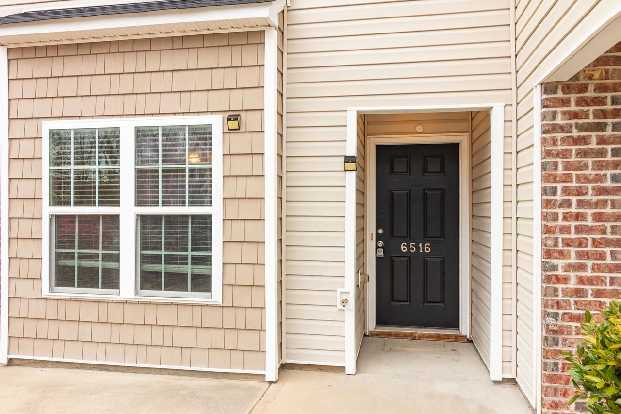 6516 Ashebrooke Dr - Photo 3 of 28