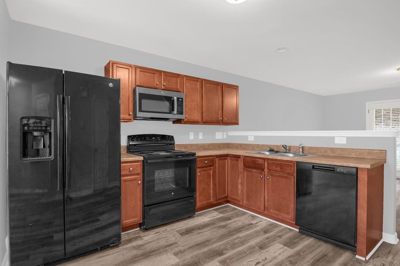 6516 Ashebrooke Dr - Photo 6 of 28