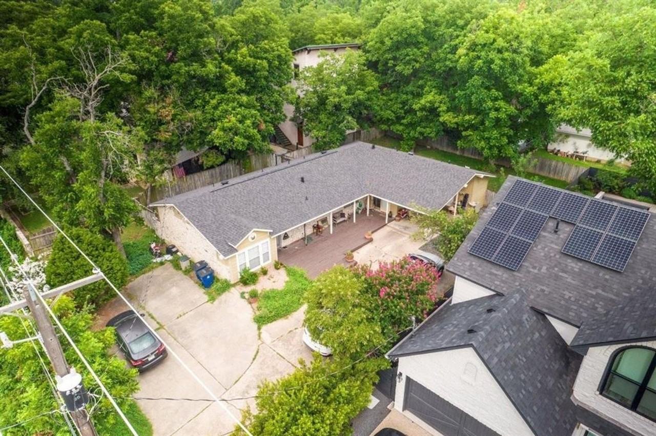 1104 Kinney Ave - Photo 2 of 24