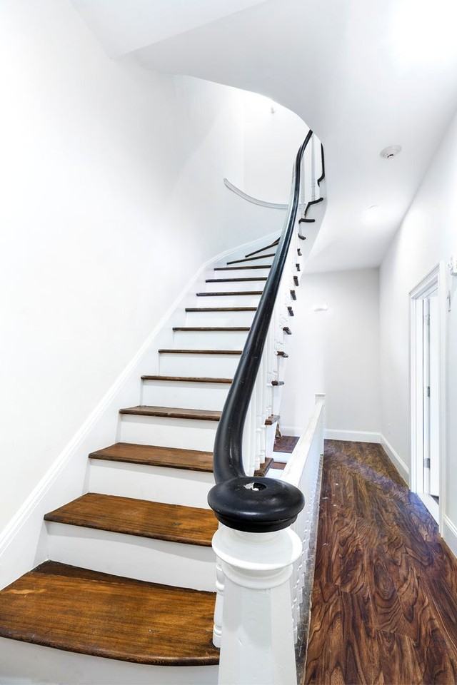 1906 Washington St - Photo 7 of 9