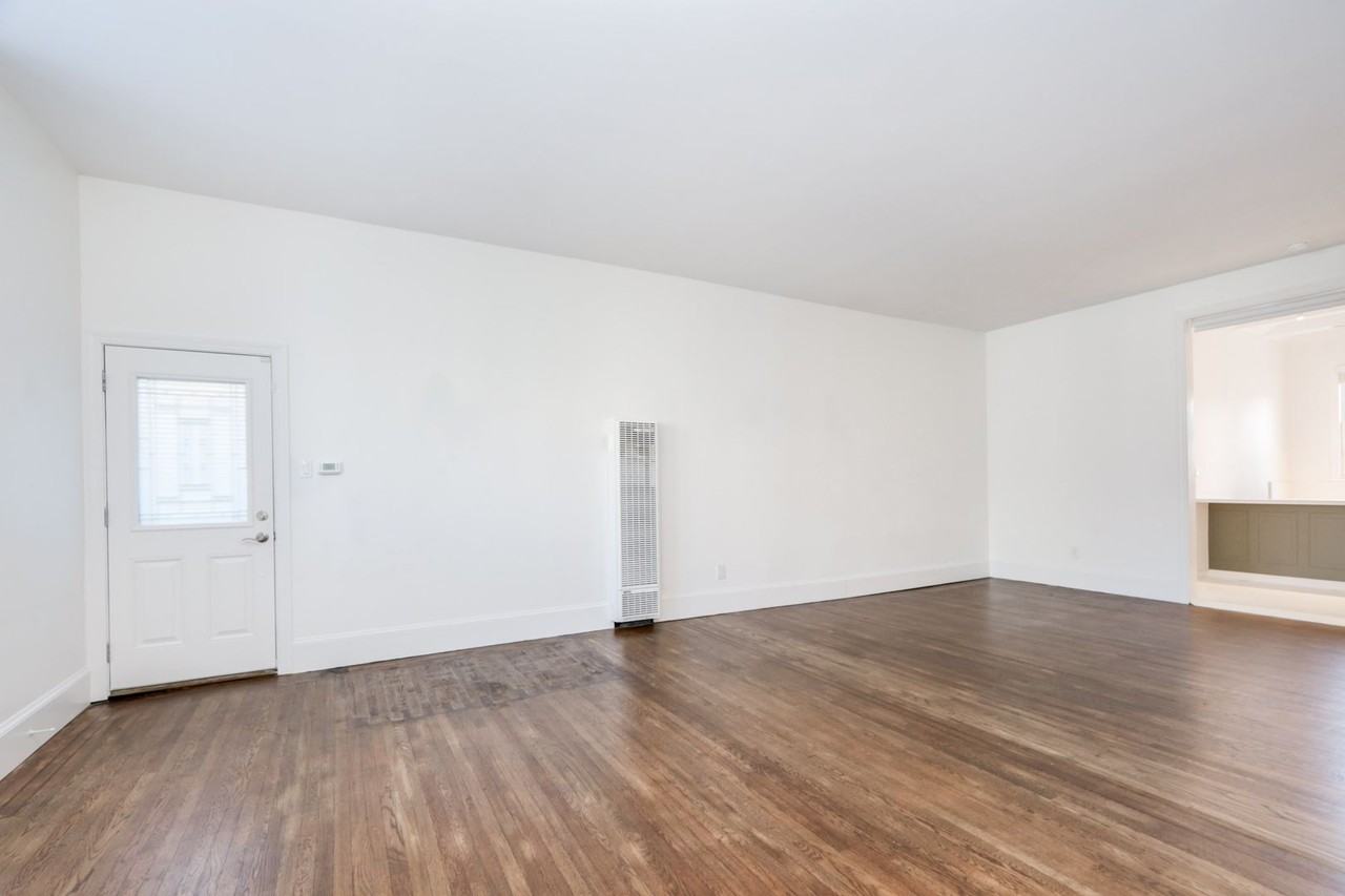 3919 24th St - Photo 5 of 39