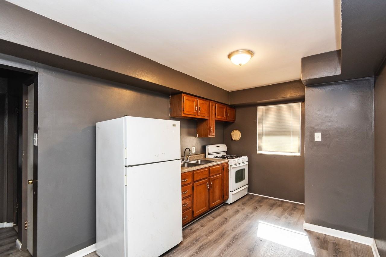 5644 Wilborn Dr - Photo 6 of 19