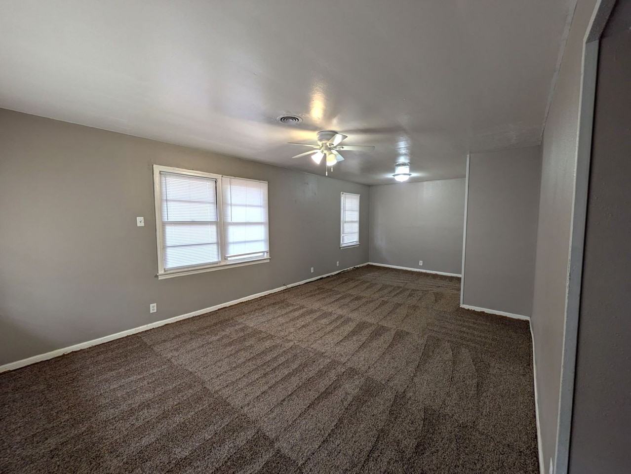 302 Bridal Wreath Ave - Photo 3 of 20