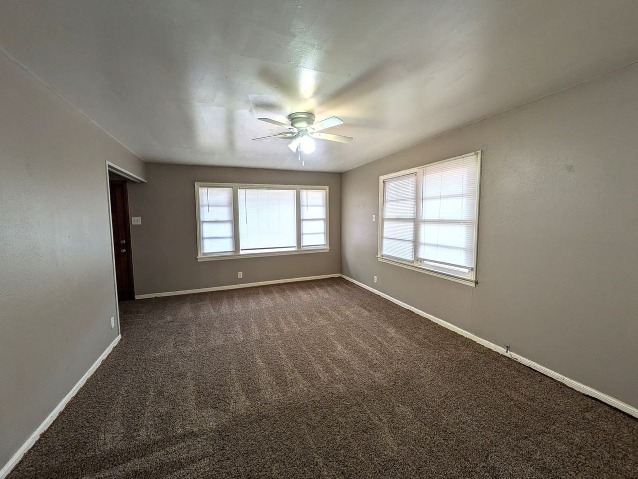 302 Bridal Wreath Ave - Photo 4 of 20