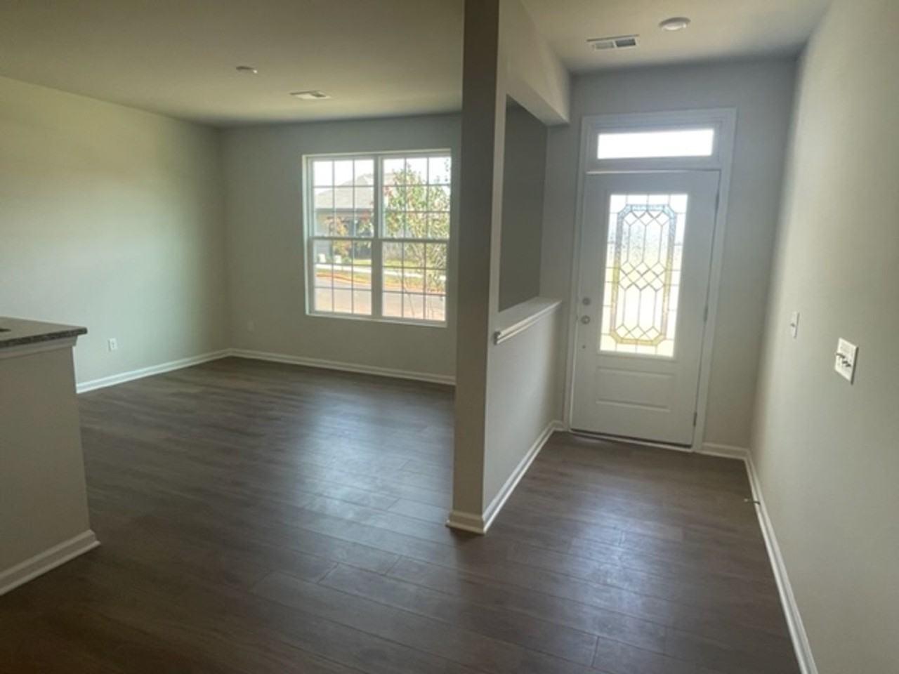 15724 Country House St - Photo 4 of 17