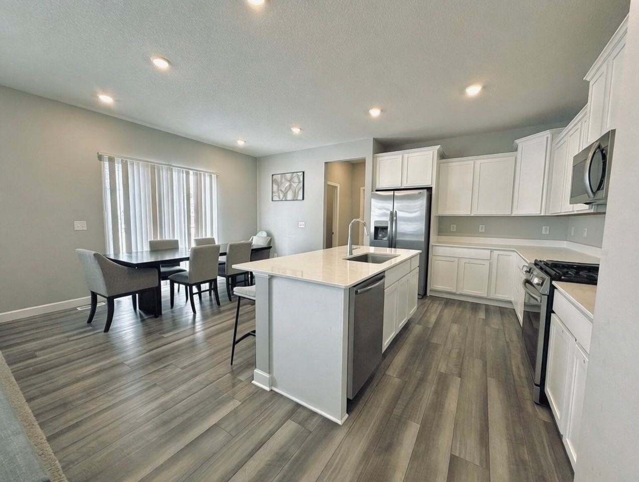 11437 83rd Ln Ne - Photo 7 of 39