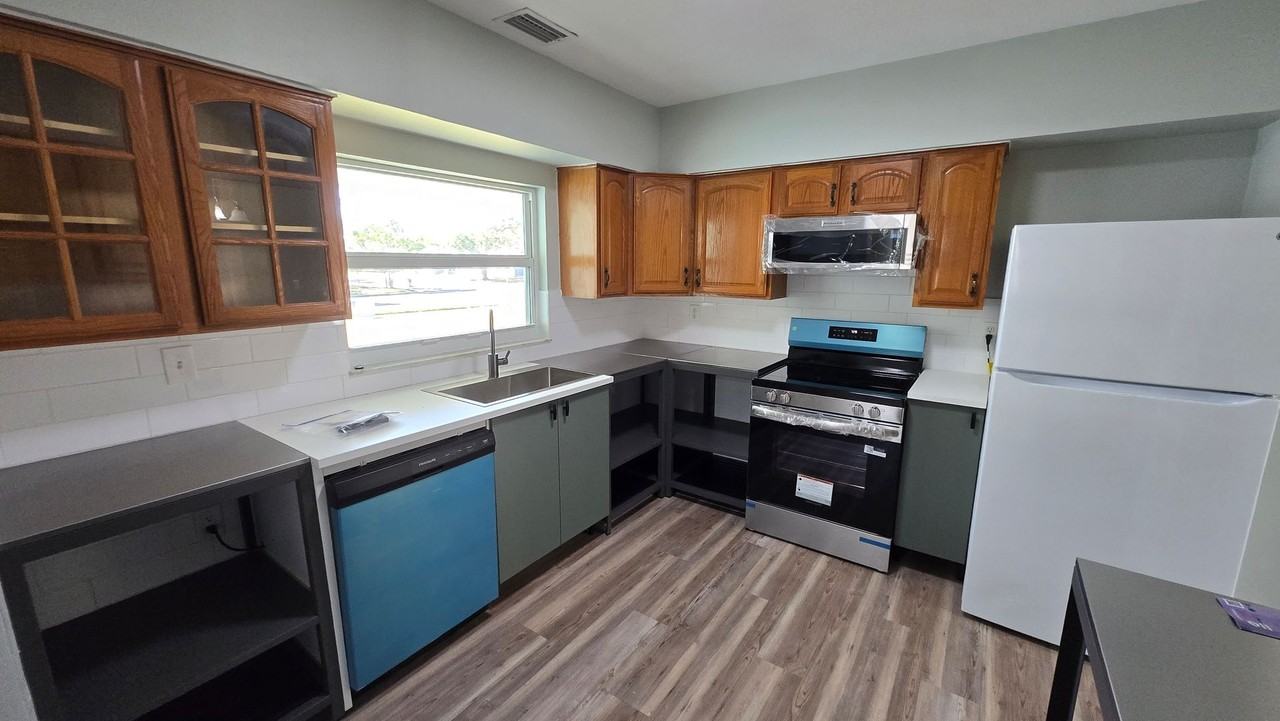 2001 Saint George Dr - Photo 7 of 40