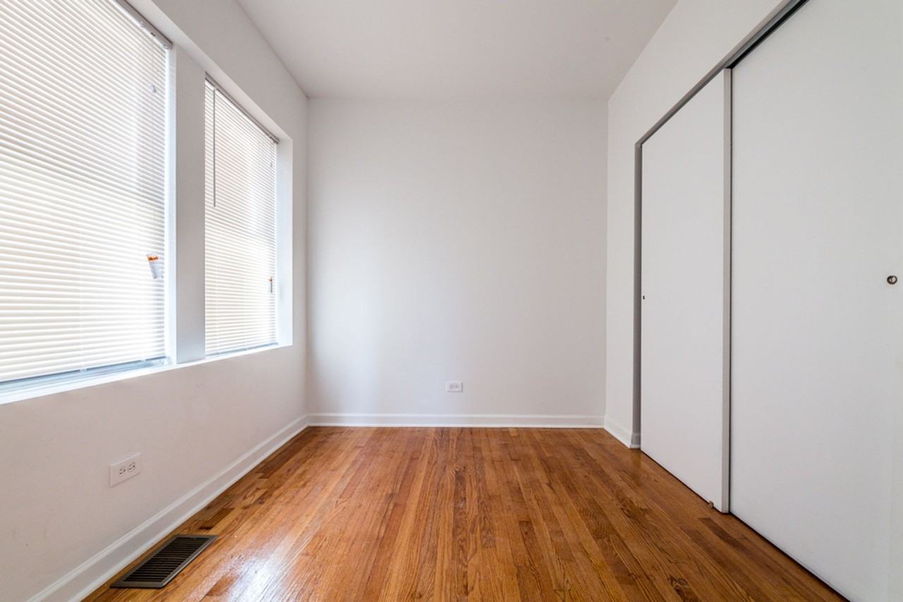 10719 S Calumet Ave Chicago, IL 60628 - Photo 6 of 18