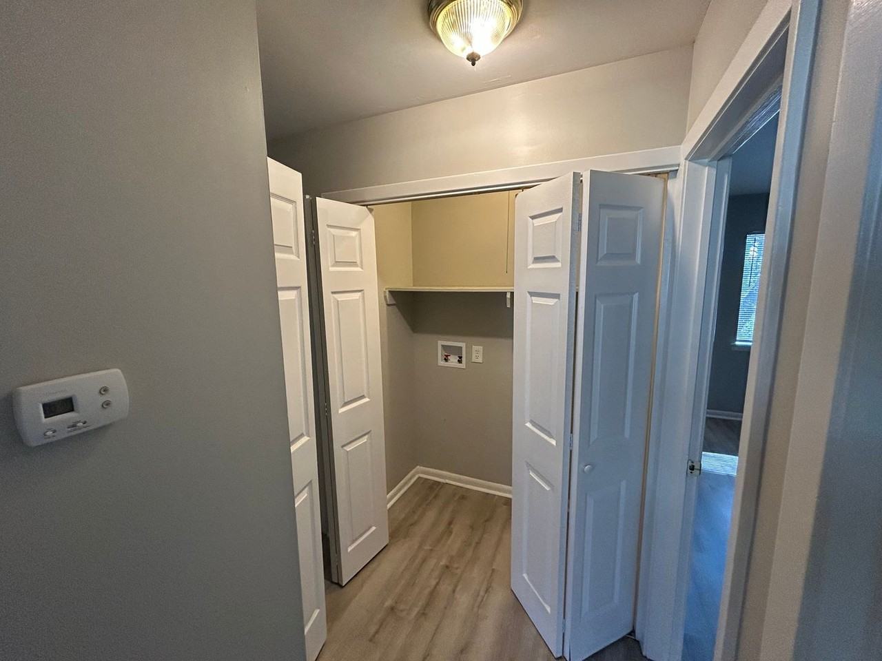 6013 Cowin Dr Nw - Photo 6 of 9