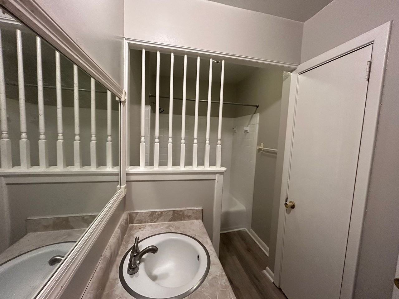 6013 Cowin Dr Nw - Photo 7 of 9