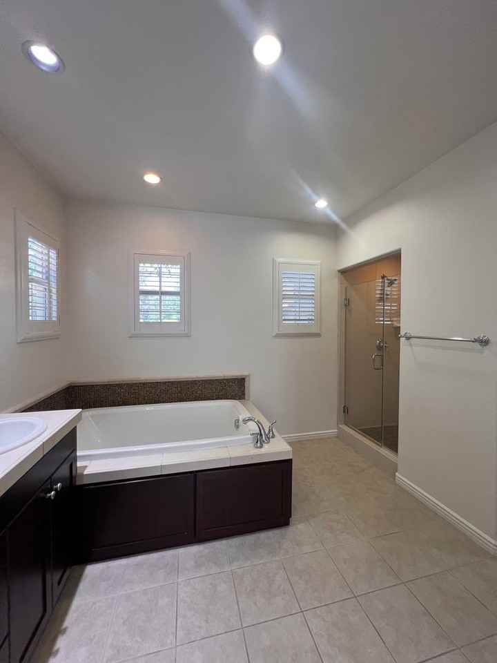 24 Ridge Vly - Photo 6 of 22